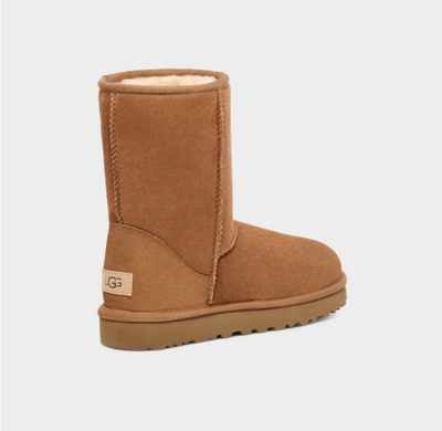 UGG Botte Classic II Short